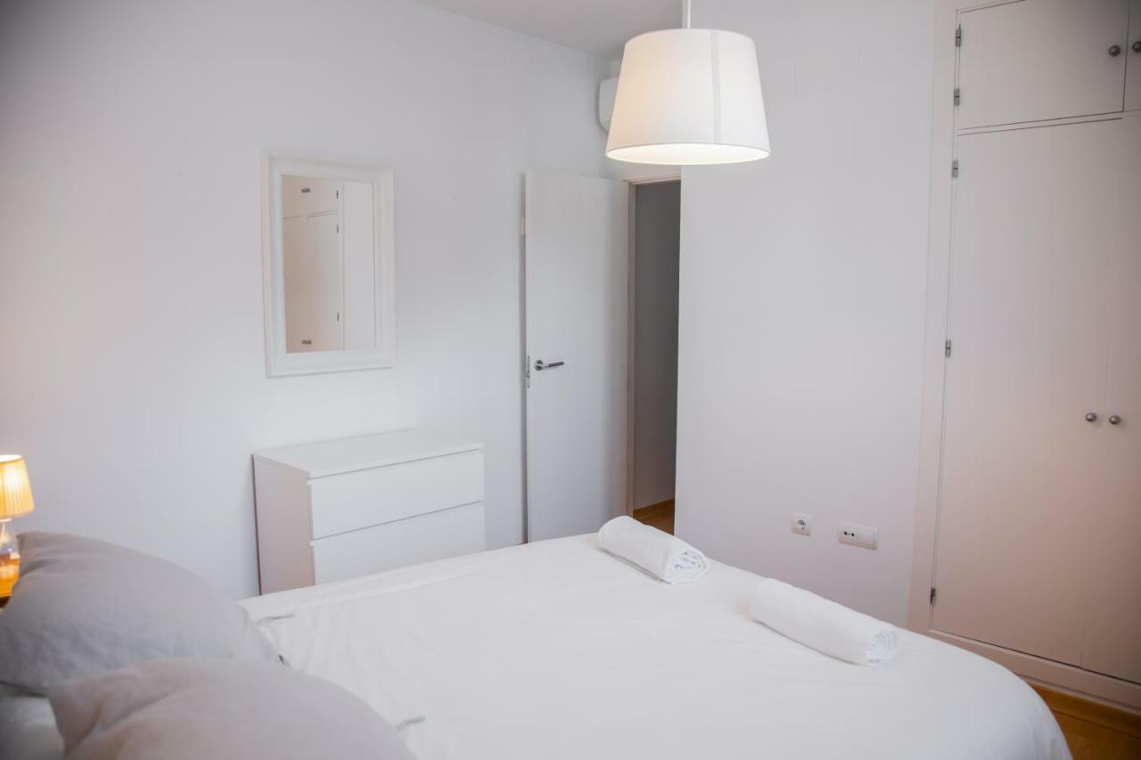 Ferienwohnung Abades Giralda View By Valcambre Sevilla Exterior foto