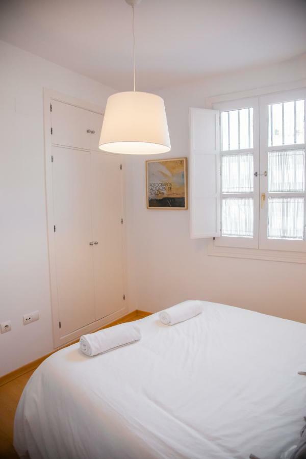 Ferienwohnung Abades Giralda View By Valcambre Sevilla Exterior foto
