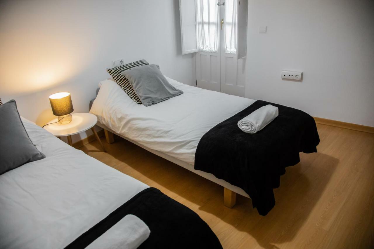 Ferienwohnung Abades Giralda View By Valcambre Sevilla Exterior foto
